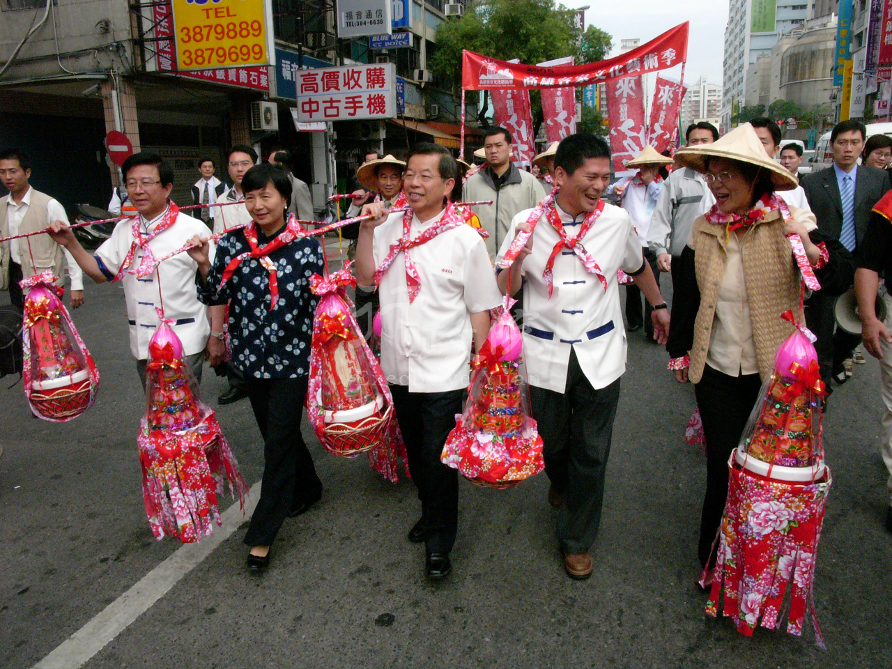 謝長廷院長參加2005高雄秋季義民祭典 共2張 　共2張