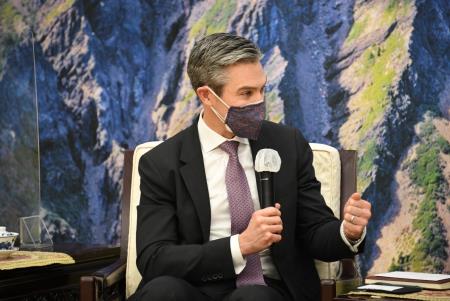 2022年3月28日行政院長蘇貞昌接見美國「國家民主基金會」會長威爾森乙行-3　共4張