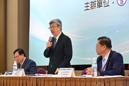 2023年7月17日行政院長陳建仁出席「2023行政院長與商業領袖座談會」。 　共14張