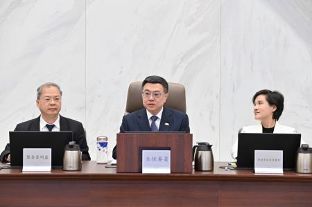 行政院長卓榮泰主持行政院經濟發展委員會第3次會議 　共7張