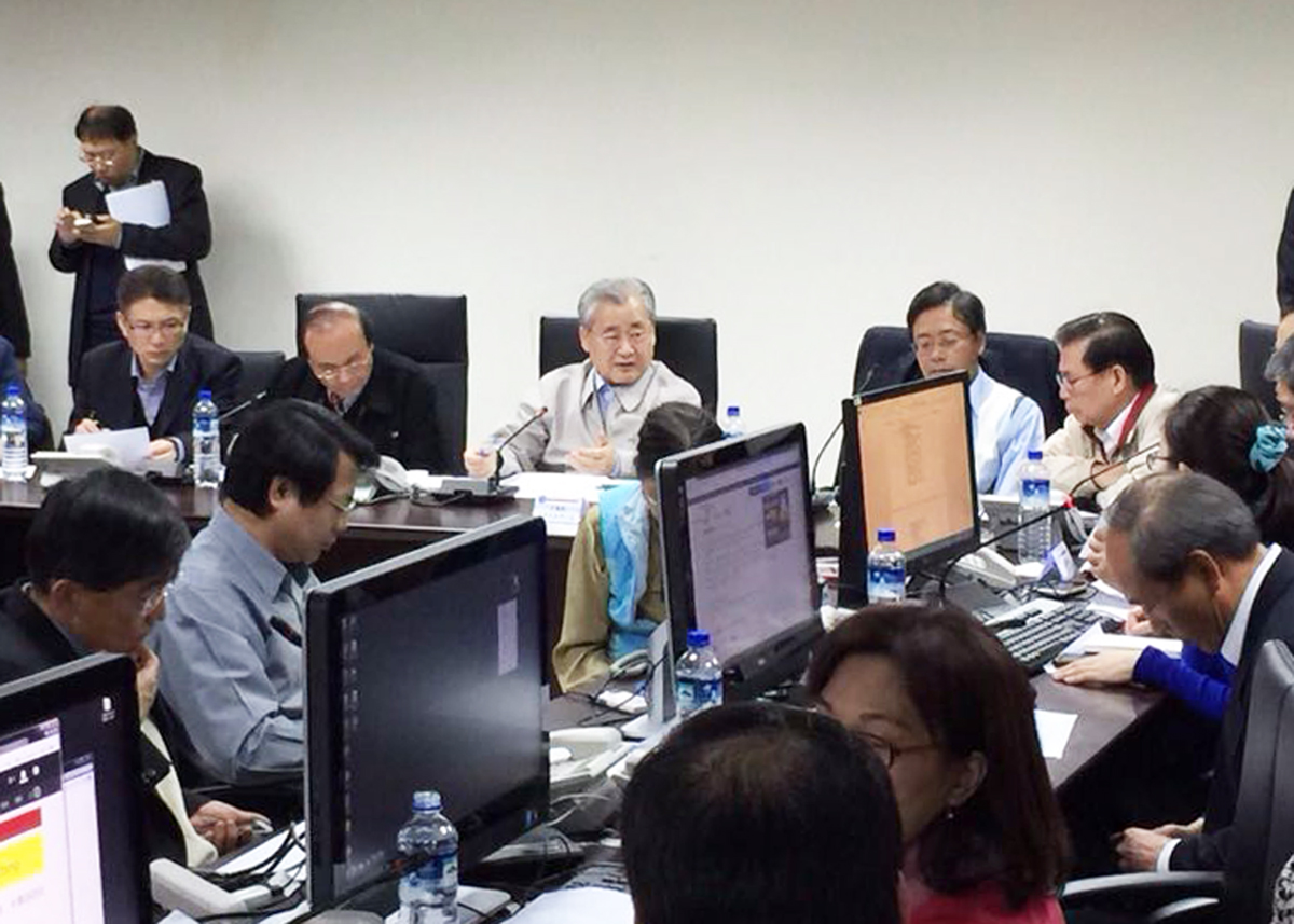 復興航空飛安事故 毛揆震驚悲痛 指示全力投入救災 　共2張