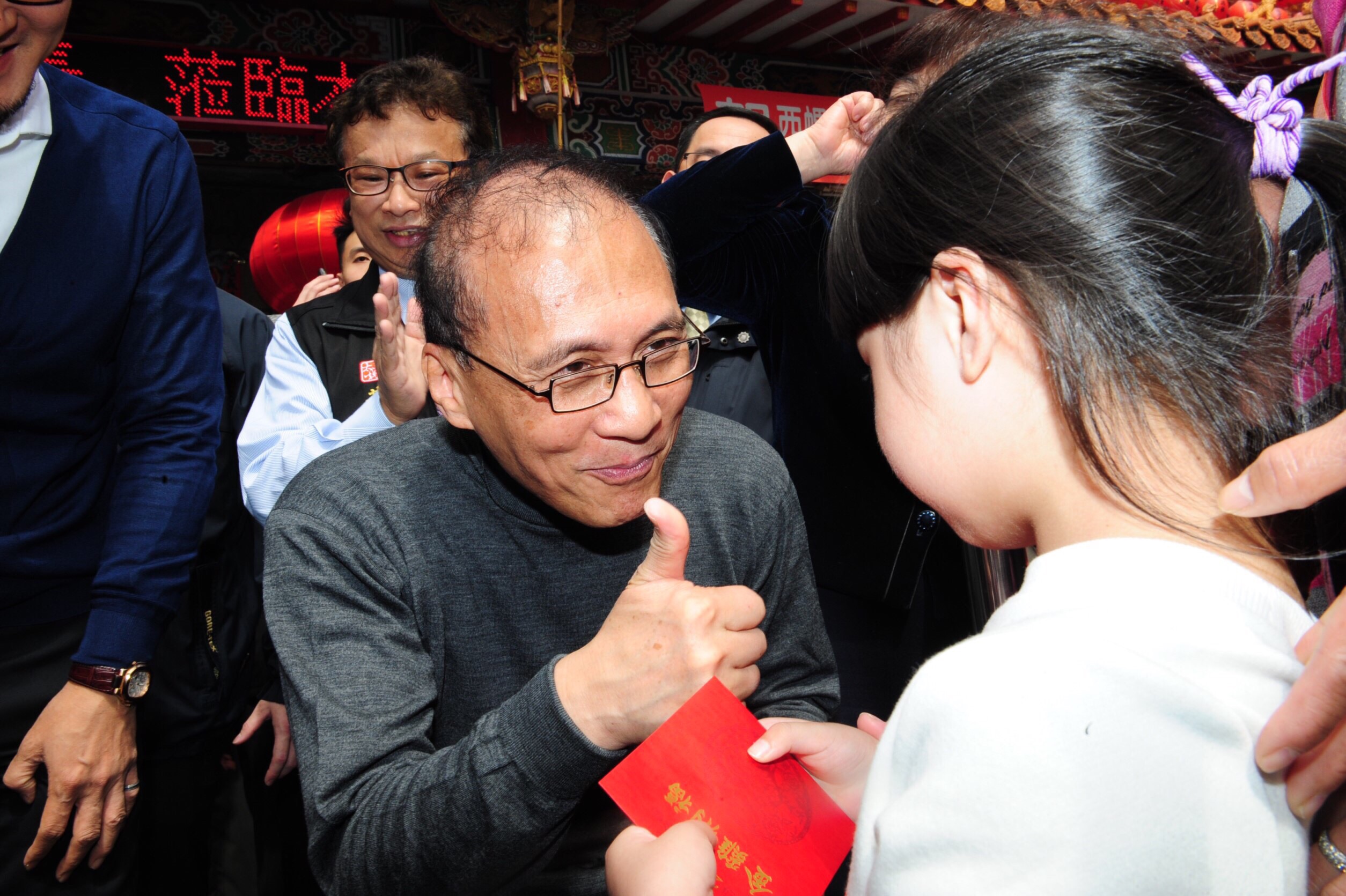 林揆初四赴新港奉天宮等參拜祈福   祈求社會平安祥和　共12張