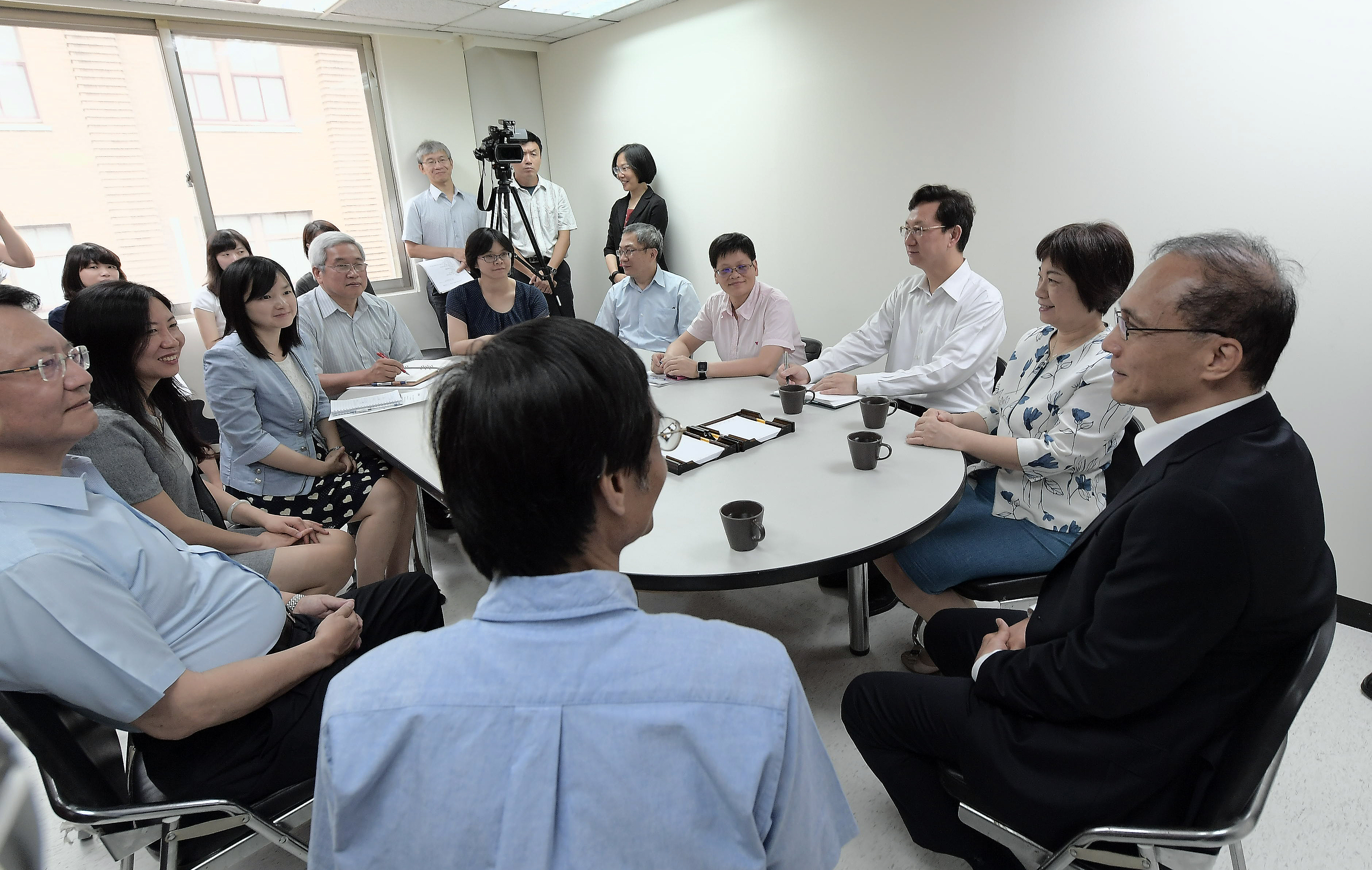 行政院成立年金改革辦公室 林揆：期勉1年內形成可行共識 　共4張