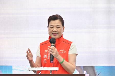 2024年5月4日_2行政院長陳建仁視察鳥嘴潭人工湖下游自來水供水工程計畫_草屯淨水場新建工程S__10215488_0 　共8張