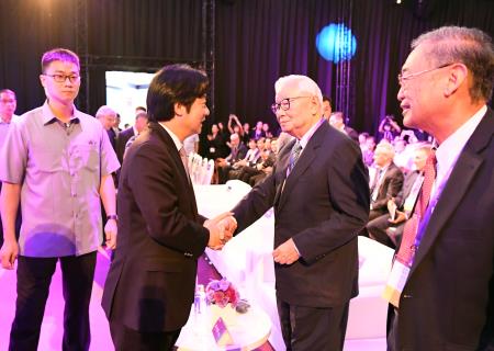 1070905賴清德院長出席「SEMICON Taiwan 2018 國際半導體展」開幕典禮_4