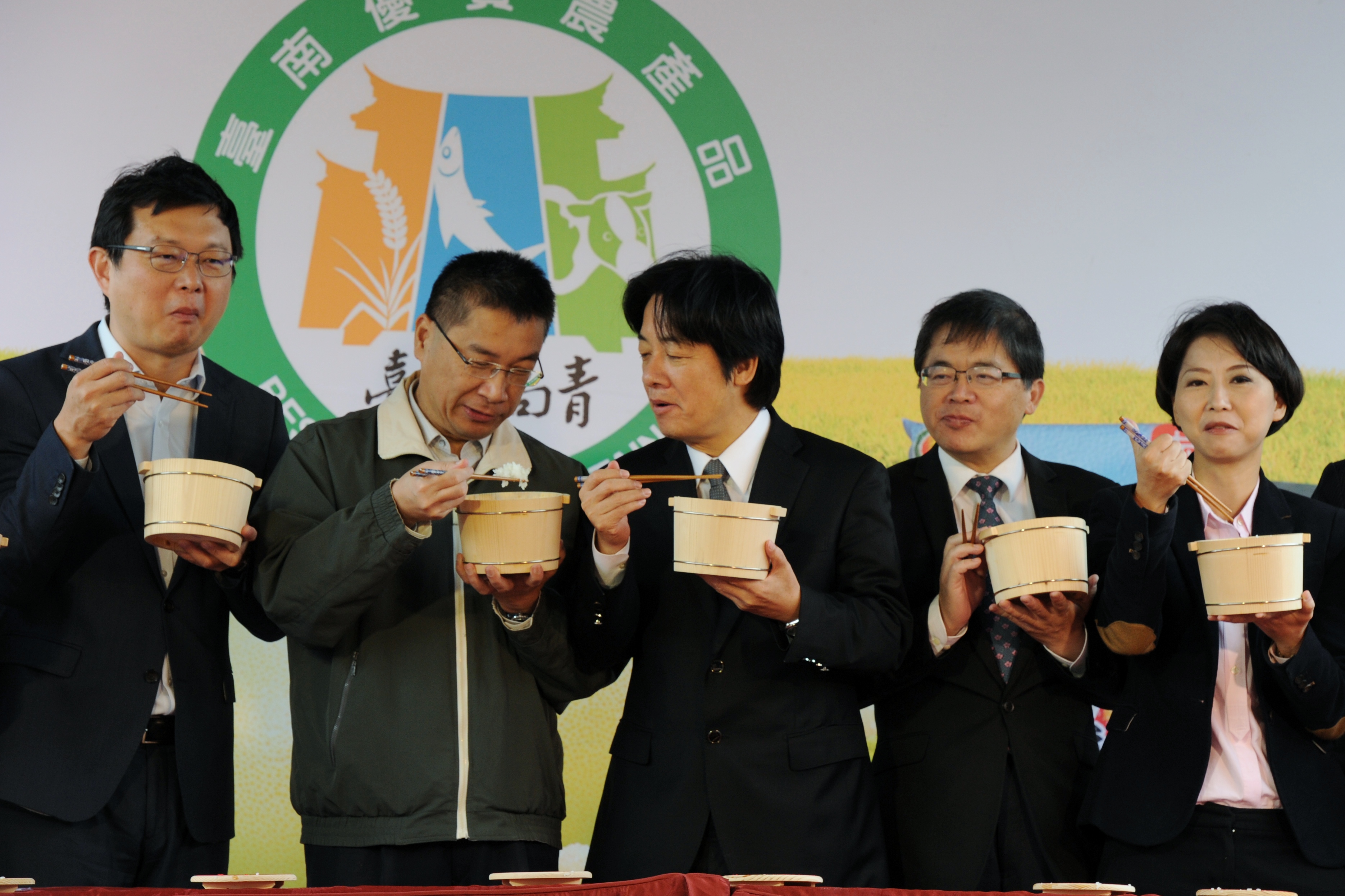 支持國產好米 賴揆：台南越光米品質好 價格更公道 　共7張