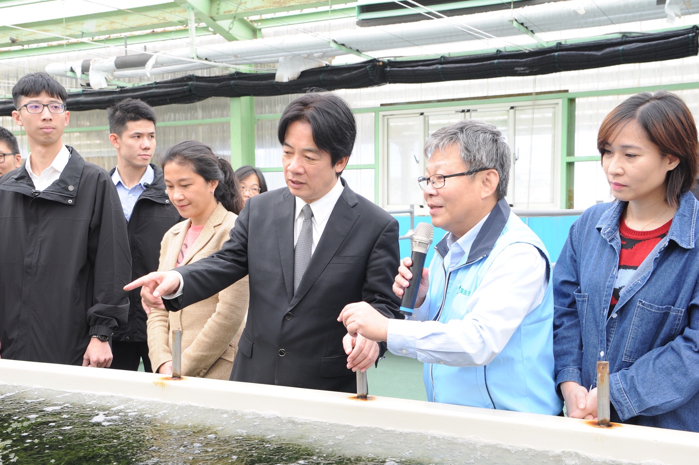 賴揆：有效利用資源  推動海洋深層水相關產業蓬勃發展