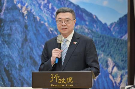 2024年6月12日行政院長卓榮泰接見捷克參議院德拉霍斯首席副參議長訪團一行 _1_　共5張
