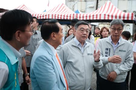 2026年10月29日行政院長卓榮泰視察花蓮漁港儲冰廠及冰凍庫新建工程規劃辦理情形 　共6張
