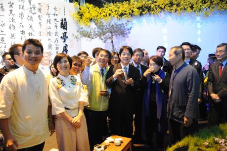 院長參觀2018台灣國際蘭展-1　共7張