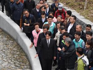 107年2月10日行政院長賴清德視察「綠川水環境改善計畫」暨出席啟用典禮4
