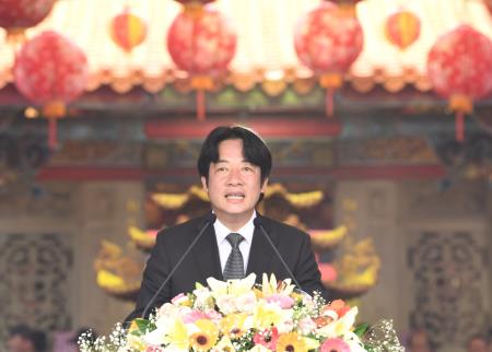 2018年8月26日行政院長賴清德出席「2018義民祭開幕式」_1　共7張