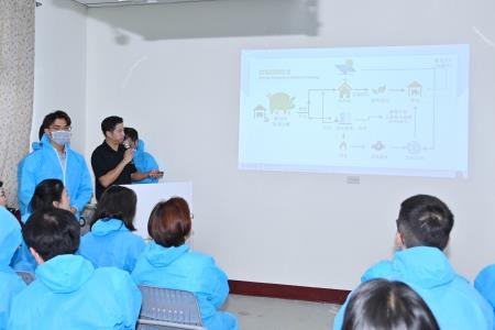 2026年4月18日行政院長卓榮泰參訪彰化漢寶牧場產業淨零轉型與智慧升級示範場域 　共8張