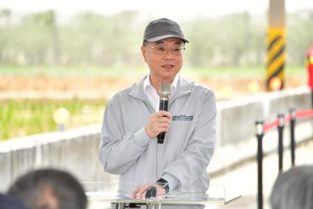 2025年7月5日行政院長卓榮泰視察雲林大埤鄉延潭大排整體治理 　共7張