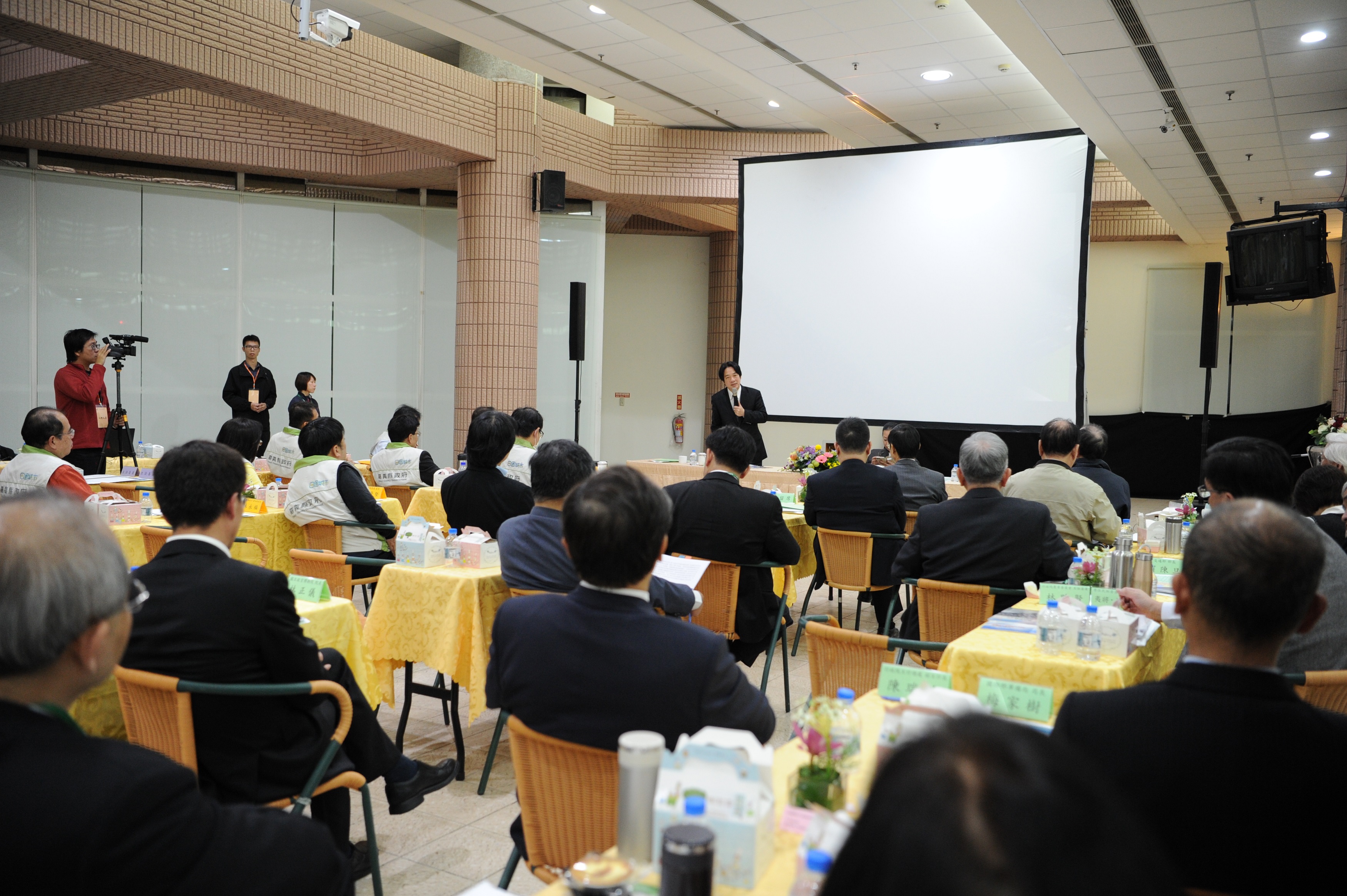 率行政團隊至嘉義縣  賴揆：中央地方合力落實建設計畫　共5張