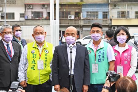 2022年10月12日行政院長蘇貞昌出席鶯陶·安居社會住宅工程動土典禮　共3張