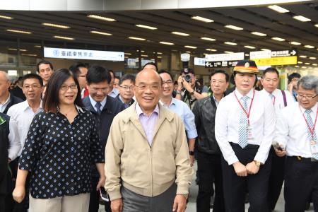 2019年3月17日行政院長蘇貞昌視察「高雄鐵路地下化通車後車站廢氣污染改善情形_4