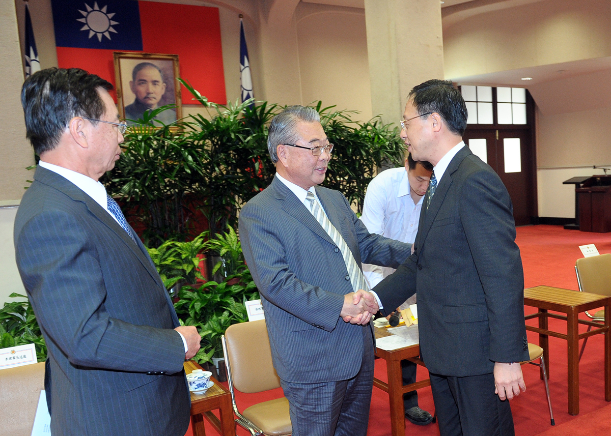 接見工商團體代表  江揆盼國家經貿政策儘速向前邁進 　共1張