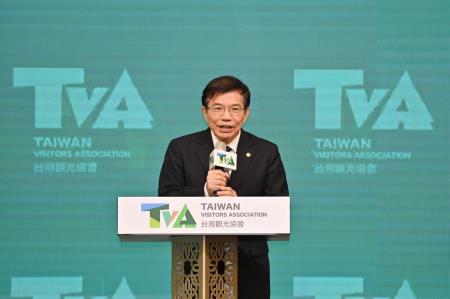 2023年12月13日行政院副院長鄭文燦出席台灣觀光協會捐贈人年會暨成立67週年慶祝茶會3　共5張