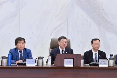 2025年10月2日行政院長卓榮泰主持行政院食品安全會報114年第3次會議 　共5張