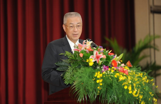 吳院長出席「臺灣光復65週年」慶祝大會 　共1張