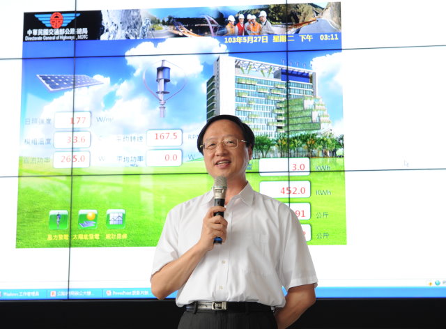 江揆參訪公路總局綠能辦公大樓 期勉全民力行節能減碳生活 　共2張