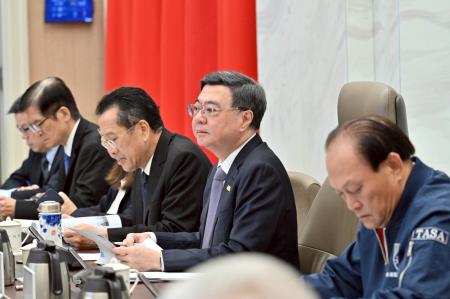 2025年11月19日行政院長卓榮泰主持「行政院動員會報114年度會議」　共7張