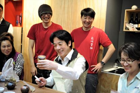 參訪新味醬油食品廠