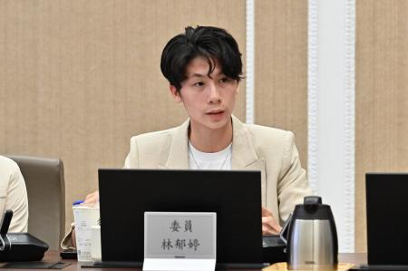 2025年10月23日行政院副院長鄭麗君主持行政院「體育暨運動發展部」諮詢小組第6次會議 　共9張