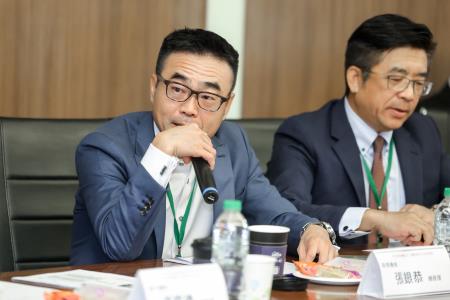 2025年8月14日行政院長卓榮泰參訪慶鴻機電並與機械（含工具機）業者交流座談會 　共15張