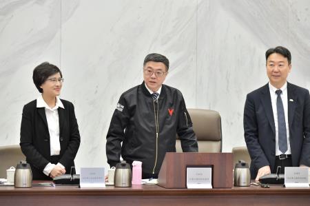 2025年1月22日行政院副院長鄭麗君主持行政院觀光產業振興諮詢會議 　共8張