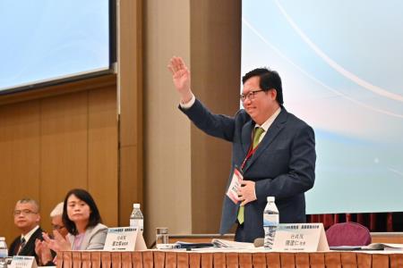 2023年7月17日行政院長陳建仁出席「2023行政院長與商業領袖座談會」。　共14張