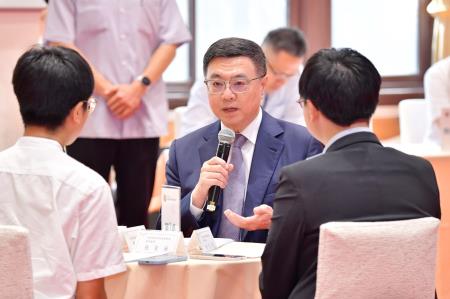 2024年8月26日行政院長卓榮泰主持青年諮詢委員會第4屆第3次會議。 　共8張