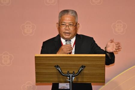 卓院長今（14）日出席「中華民國藥師公會全國聯合會第十五屆第三次會員代表大會晚宴」照片共5張　共5張