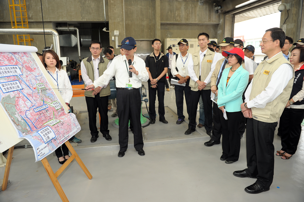 江揆肯定高雄市寶業里滯洪池工程   強調政府治水經費花在刀口上 　共1張