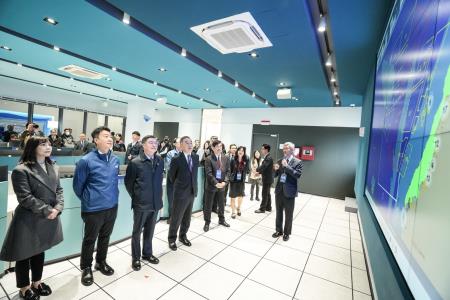 2026年1月3日行政院長卓榮泰出席離岸風場航行空間船舶交通服務中心(VTS)啟用典禮 　共6張