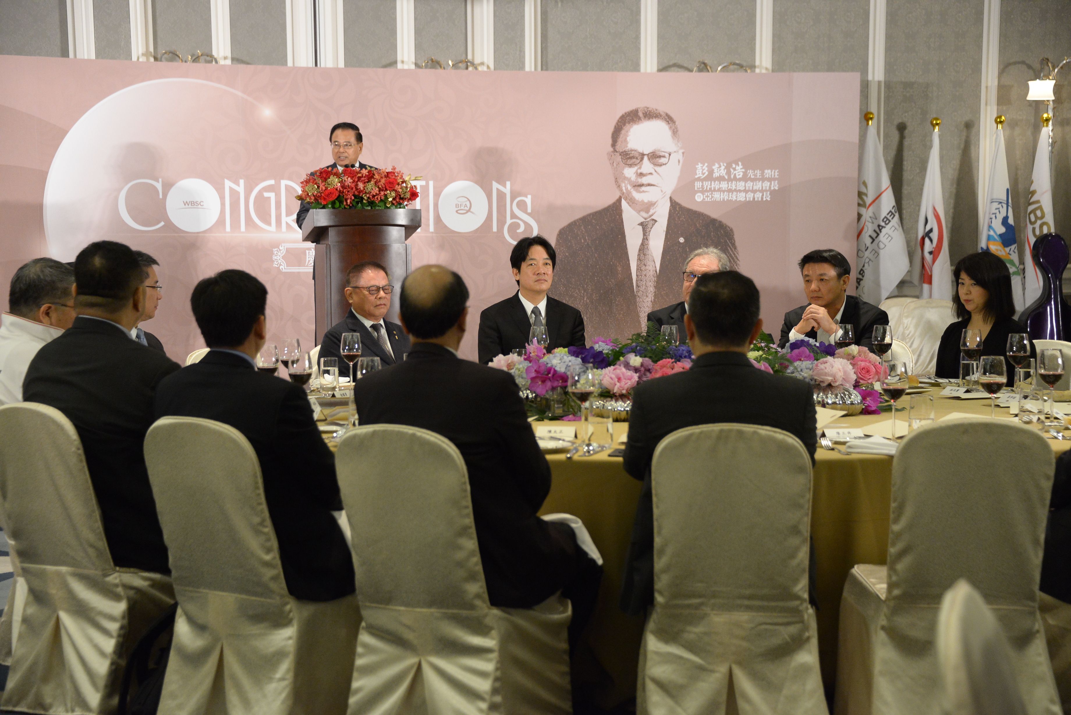 賴揆期許台灣棒球界扮演重要的角色  讓世界棒壘球運動更加蓬勃發展 　共10張