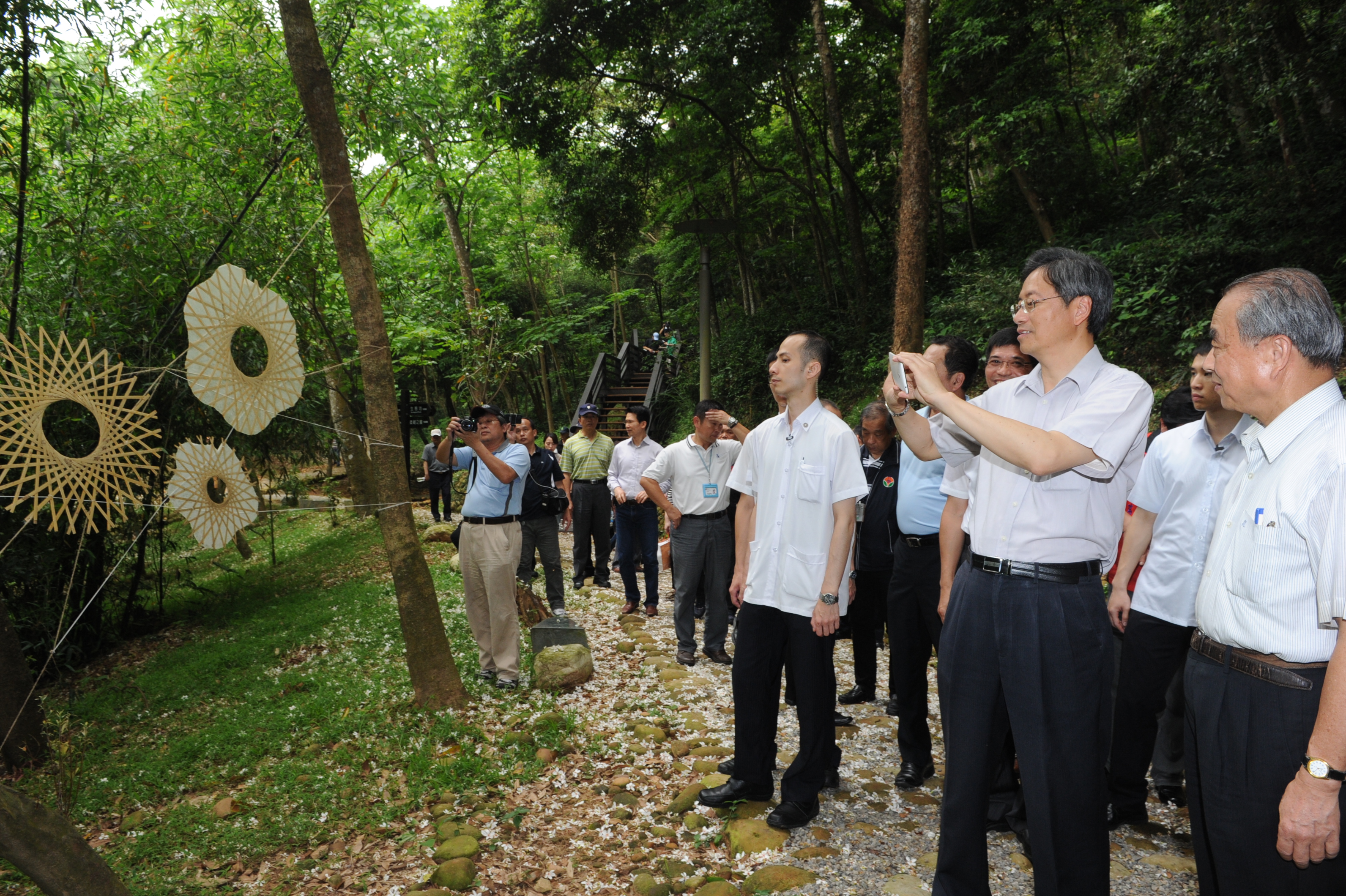 張揆：桐花祭結合客家文化　期望成為國際觀光亮點 　共5張