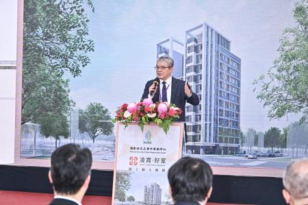卓院長今（8）日出席「臺北市萬華區『凌霄好室』社會住宅統包工程開工動土典禮」照片 共6張　共6張