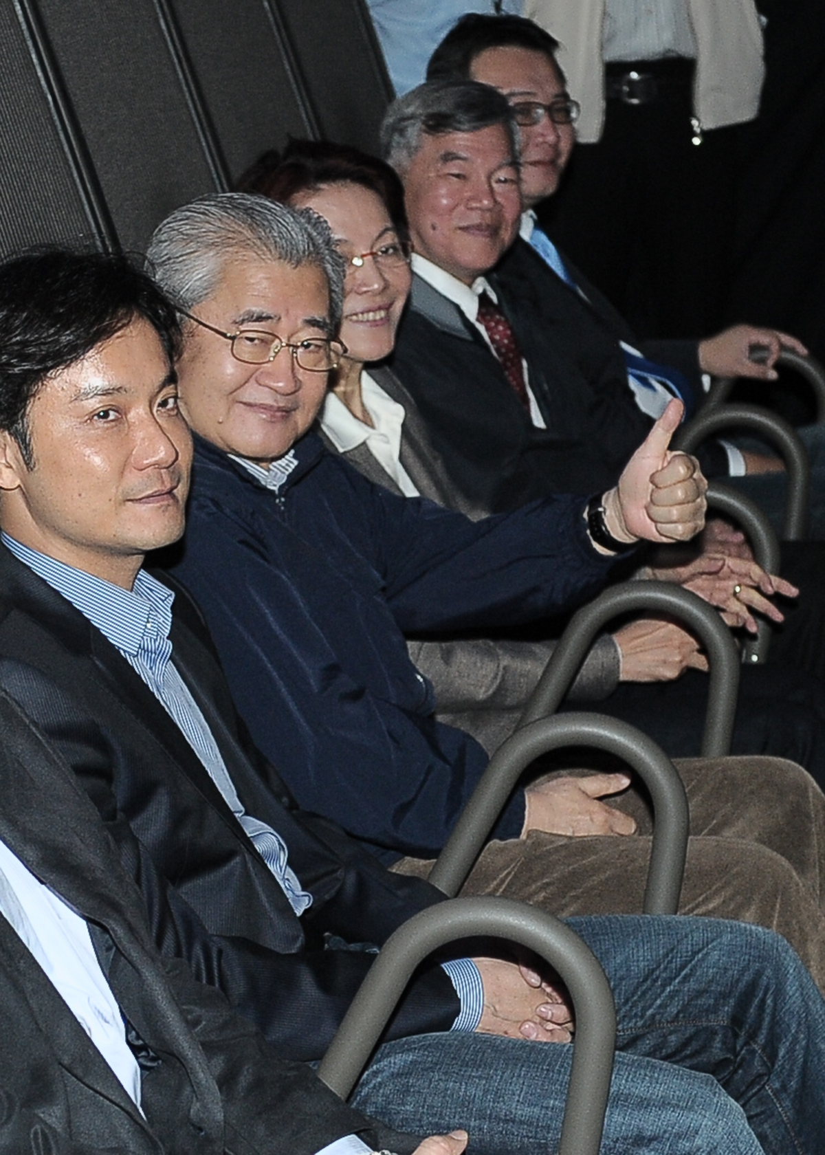 毛揆參訪智崴資訊科技公司 期盼南部子弟在地投入高科技就業