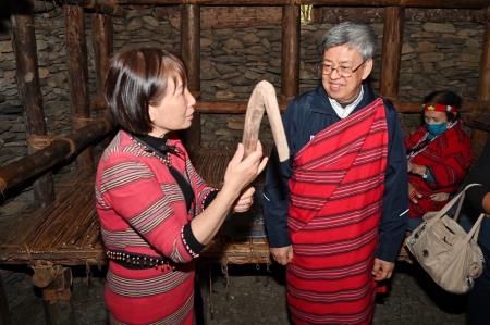 2023年2月26日行政院長陳建仁視察南投縣原鄉苦茶暨區域共好地方創生S__124354788