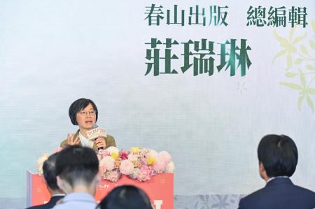 2026年6月30日行政院長卓榮泰出席「臺灣漫遊錄」獲獎慶功宴 　共12張