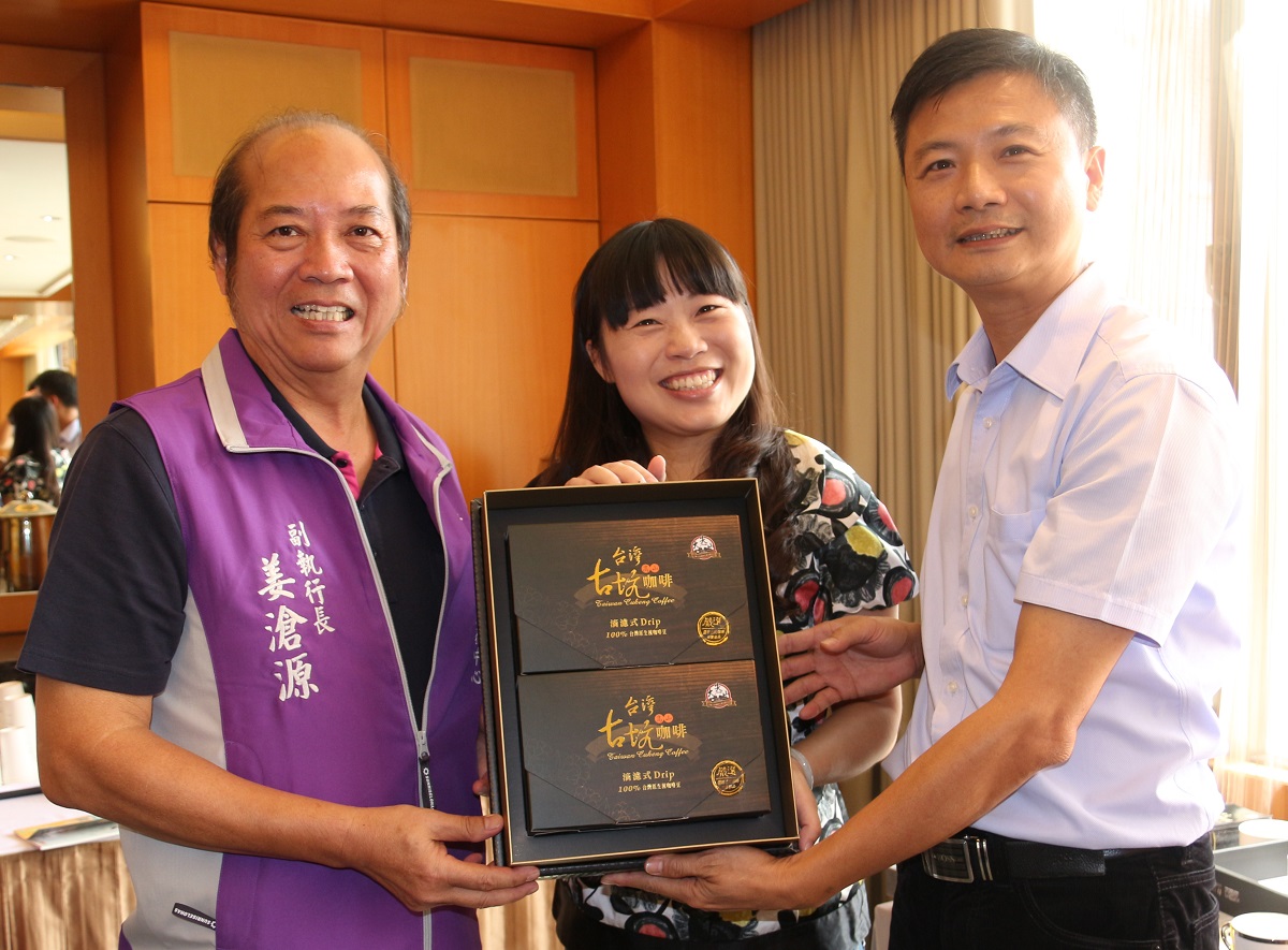 (2015南臺灣觀光護照高雄記者會相關圖片