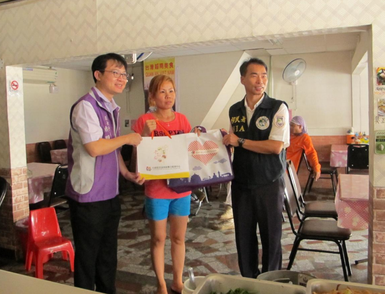 賴明宏副執行長(12)日前往關懷越南新移民訪視服務圖片